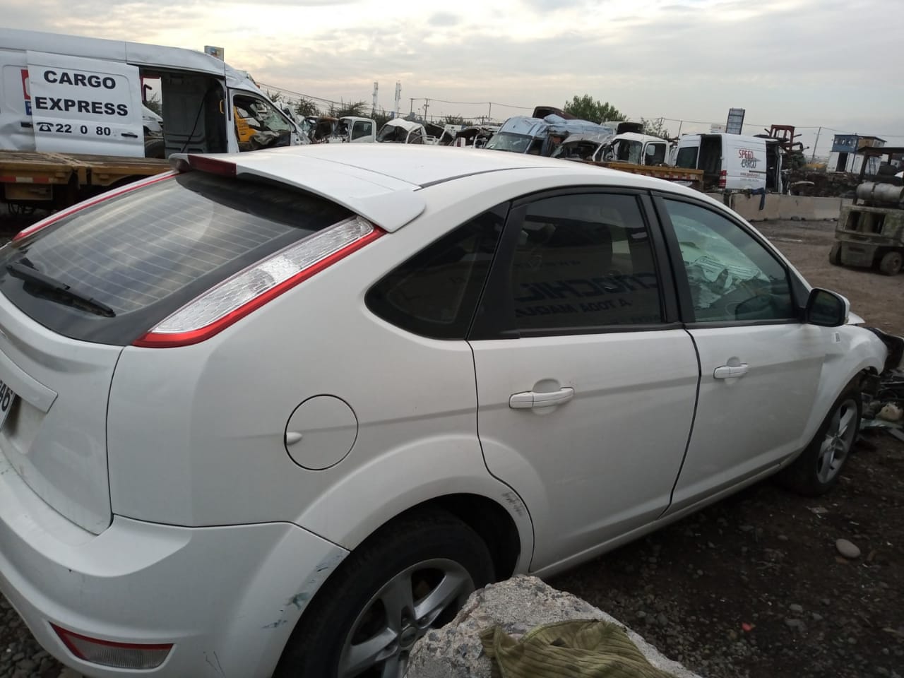  Ford FOCUS 2011    EN DESARME